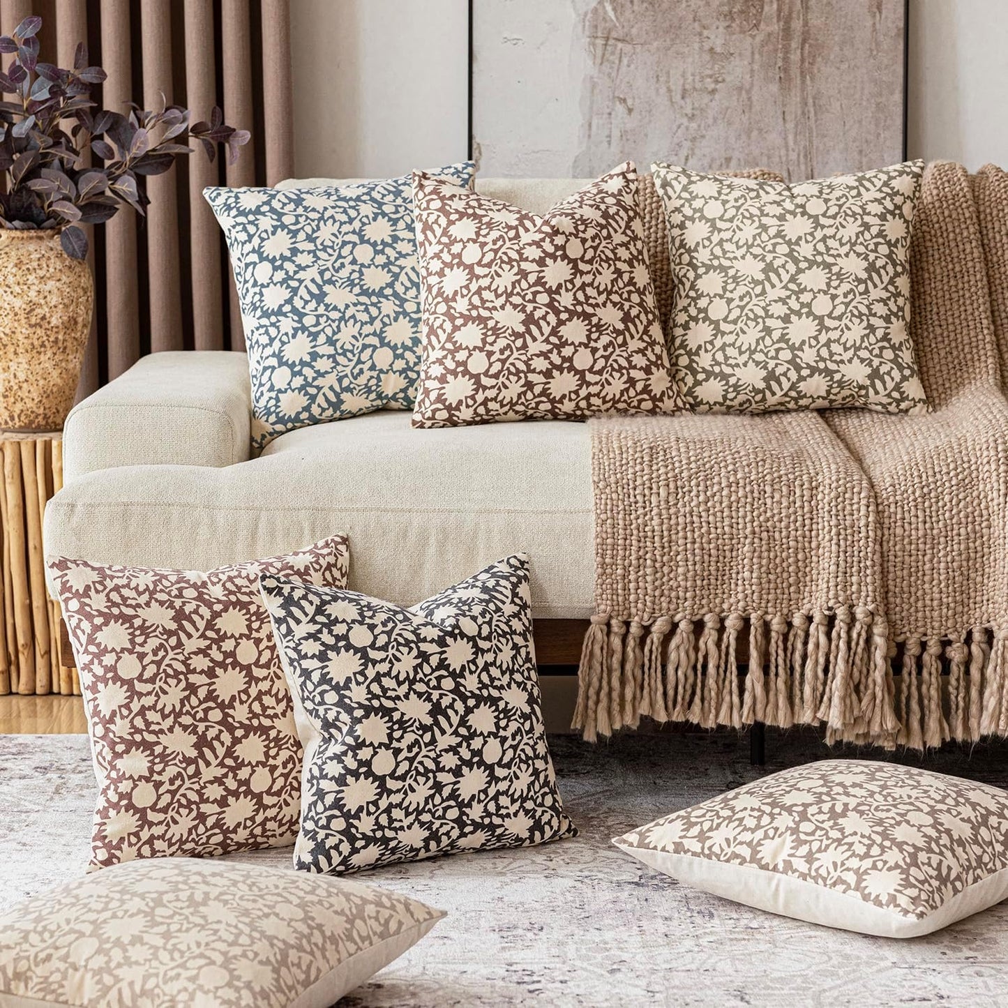 Foindtower Set of 2 Decorative Neutral Floral Throw Pillow Covers Accent Farmhouse Cushion Covers Boho Vintage Pillowcase for Couch Sofa Bedroom Living Room Home Decor Outdoor,18×18 Inch,Dusty Blue