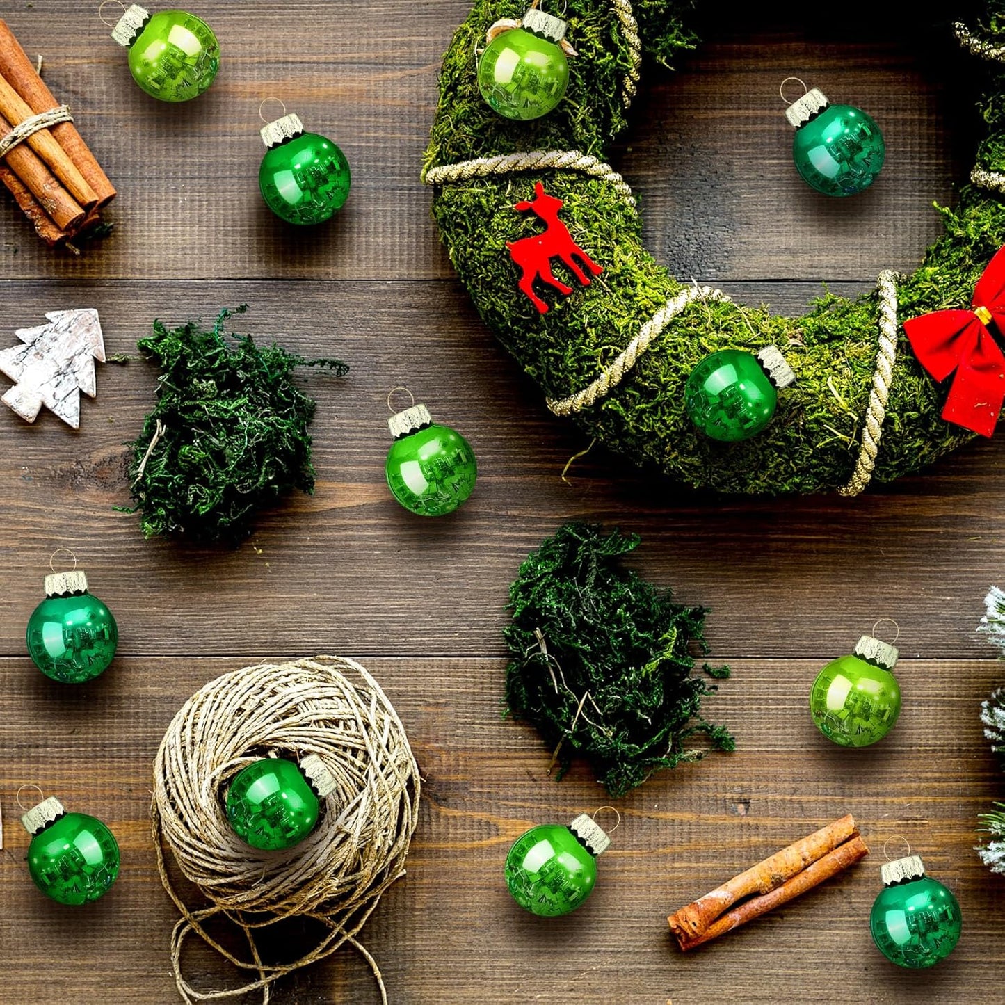 Tioncy 32 Pcs 1 Inch Mini Glass Christmas Ornaments Balls Shiny Christmas Balls Tiny Tree Hanging Decoration Small Colorful Ball Pendant for Xmas Party Supplies(Green Series)