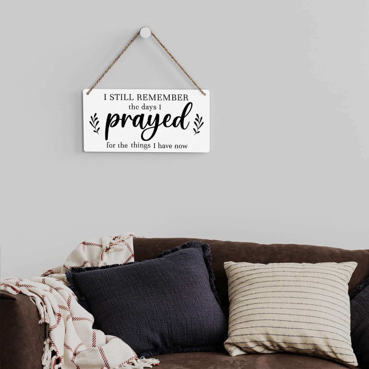 Christian Decor for Home I Still Remember The Days I Prayed Wall Decor Rustic Bible Verse Sign Scripture Printed Wood Sign Wall Art Religious Gifts Faith Based Gifts