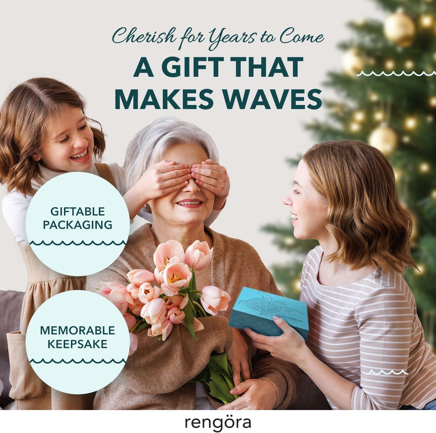 Hand-Painted Beach Christmas Ornament – Coastal Tree Decoration for Ocean Lovers – Unique Nautical Ornament for Christmas Tree or Stocking Stuffer Gift (Clownfish)