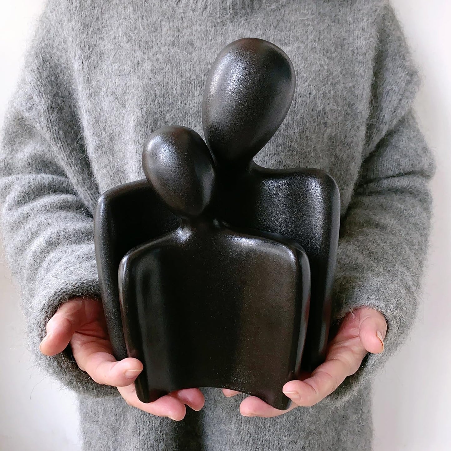 Hugging Couple Statues Ceramic Lover Figurine Embrace Characters