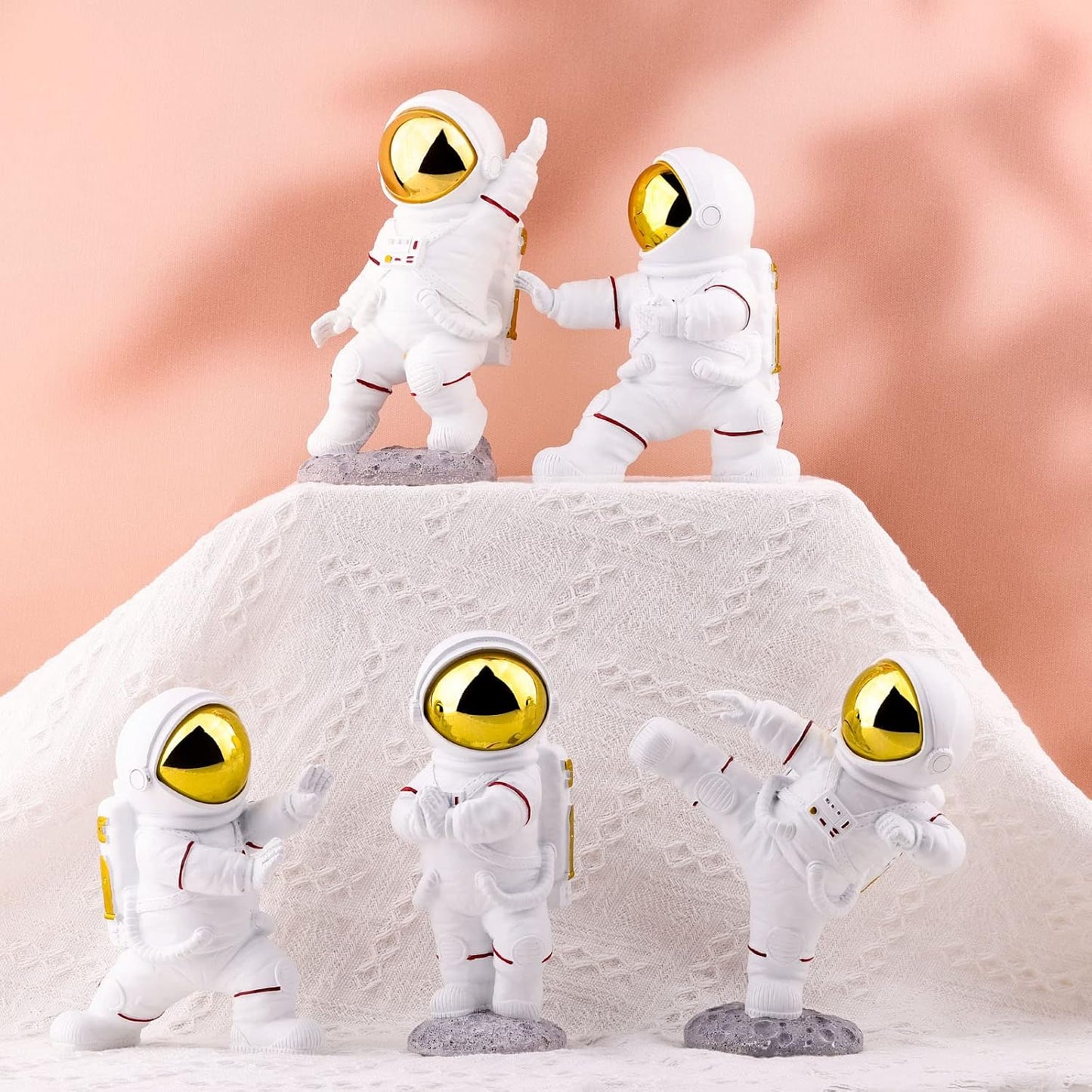 XMGZQ Astronaut Figurine, White and Gold Kung Fu Spaceman Statue, Office and Room Decor for Men, Outer Space Desk Accessories